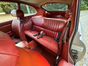Afbeelding 26/30 van Jaguar E-Type V12 (2+2) (1974)