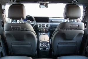 Image 22/32 of Mercedes-Benz G 500 (LWB) (2023)