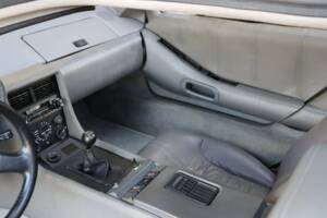 Image 43/49 of DeLorean DMC-12 (1981)