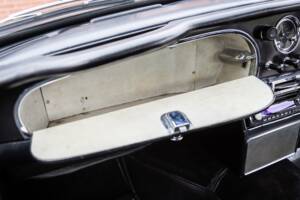 Image 48/64 of Aston Martin DB 4 (1962)