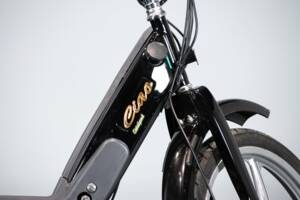 Bild 25/49 von Piaggio DUMMY (2002)