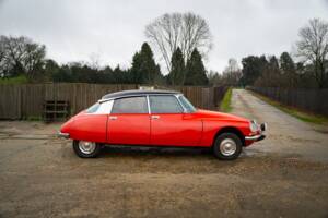 Image 12/24 de Citroën DS 20 A (1973)