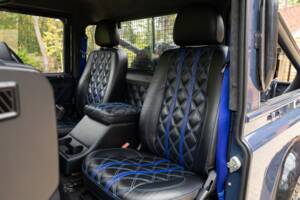 Image 30/43 of Land Rover Defender 90 (2010)
