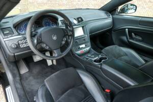 Image 3/50 of Maserati GranTurismo S (2008)