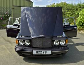 Image 14/50 of Bentley Turbo RT (1997)