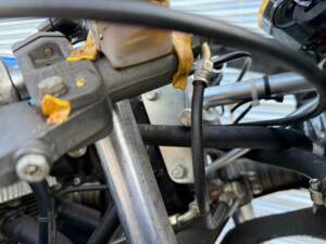Image 22/42 of Triumph T 150 V Trident (1973)