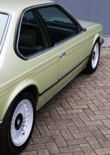 Bild 21/32 von BMW 633 CSi (1978)