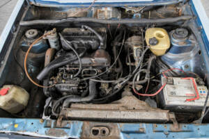 Immagine 34/50 di Volkswagen Golf I Diesel 1.6 (1983)