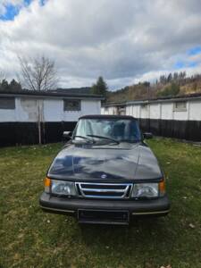 Bild 1/10 von Saab 900 2.0i 16V (1990)