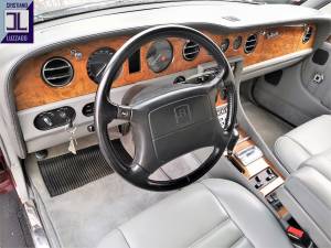 Image 17/50 of Bentley Brooklands (1992)