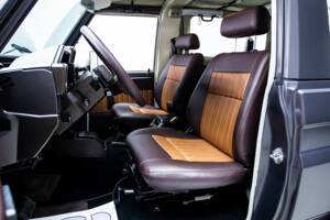 Image 14/42 of Toyota Land Cruiser FJ 62 (1985)