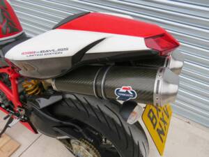 Bild 40/44 von Ducati DUMMY (2010)