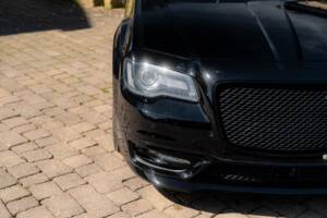 Image 34/50 de Chrysler 300 SRT8 (2017)