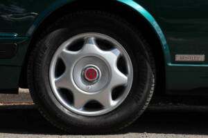 Image 28/50 of Bentley Turbo R lang (1996)