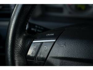 Image 35/43 of Volvo V 70 2.4 (2007)