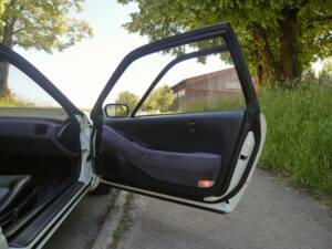 Image 30/50 de Subaru SVX 4WD (1900)