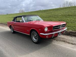 Image 1/8 of Ford Mustang 289 (1965)