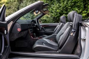 Image 26/43 of Mercedes-Benz SL 280 (2002)