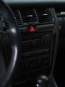 Bild 49/55 von Audi A8 3.7 quattro (2000)