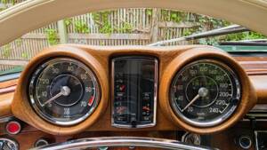 Bild 68/72 von Mercedes-Benz 280 SE 3,5 (1970)
