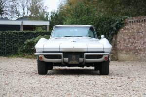 Image 37/50 de Chevrolet Corvette Sting Ray Convertible (1964)