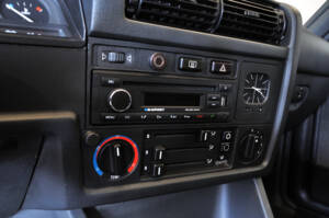 Image 22/40 of BMW 325ix (1989)