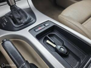 Bild 27/46 von BMW X5 3.0i (2003)