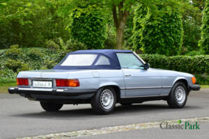 Afbeelding 7/50 van Mercedes-Benz 380 SL (1983)