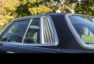 Image 11/26 of Mercedes-Benz 380 SLC (1981)