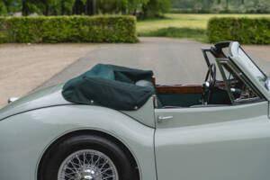 Bild 22/52 von Jaguar XK 120 DHC (1953)