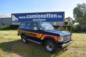 Image 17/17 of Toyota Land Cruiser FJ 62 (1987)