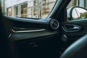 Bild 20/26 von Alfa Romeo Giulia Quadrifoglio (2017)