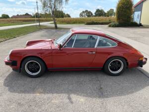 Image 2/16 of Porsche 911 2.7 S (1975)