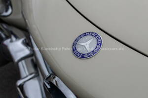 Image 37/38 de Mercedes-Benz 300 SL Roadster (1961)