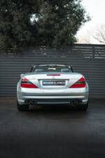 Image 30/51 of Mercedes-Benz SL 65 AMG (2007)