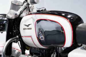Imagen 21/26 de Moto Guzzi DUMMY (1967)