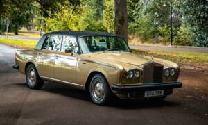 Image 1/36 de Rolls-Royce Silver Shadow II (1980)