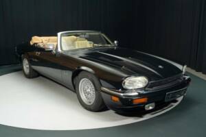 Image 1/8 of Jaguar XJS 4.0 (1994)