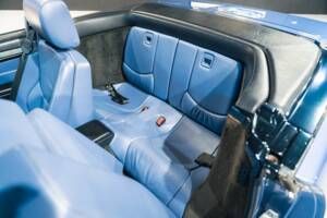 Image 26/35 of Mercedes-Benz SL 320 (1998)