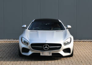 Image 24/56 of Mercedes-AMG GT-S (2017)
