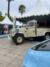 Bild 53/57 von Land Rover 110 (1989)