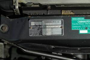 Image 48/50 of Mercedes-Benz 300 SL (1990)