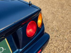 Imagen 41/50 de Aston Martin V8 Vantage Volante (2000)