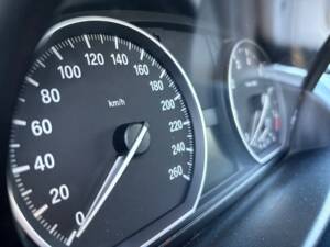 Image 13/37 de BMW 125i (2009)