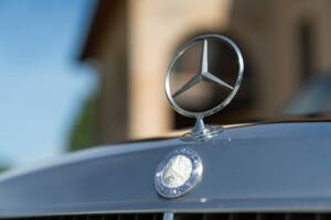Image 21/50 of Mercedes-Benz 500 SEL (1985)