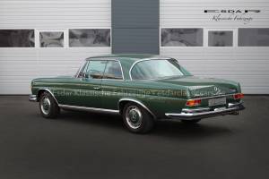Image 2/24 of Mercedes-Benz 280 SE 3,5 (1970)