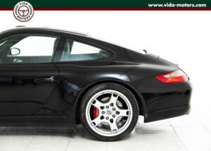 Image 49/54 of Porsche 911 Carrera 4S (2006)