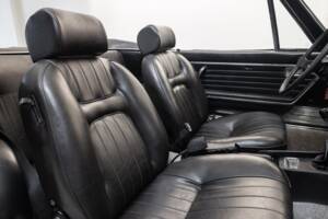 Imagen 17/28 de Peugeot 504 V6 Convertible (1975)