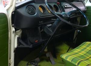 Bild 14/38 von Volkswagen T2b Camper (1974)