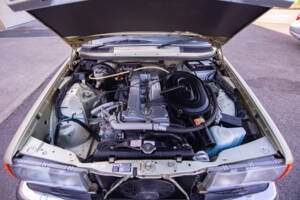 Bild 22/29 von Mercedes-Benz 280 E (1983)